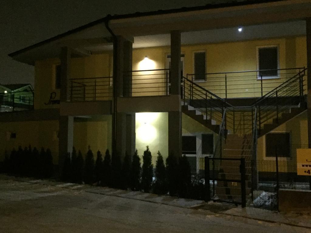 Promenad Apartmany Velky Meder Exterior photo